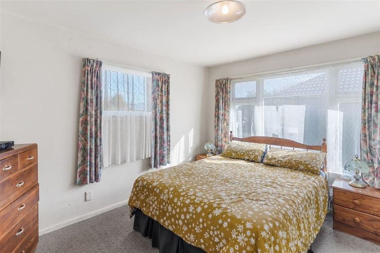Photo of property in 50 Lyndhurst Crescent, Aranui, Christchurch, 8061