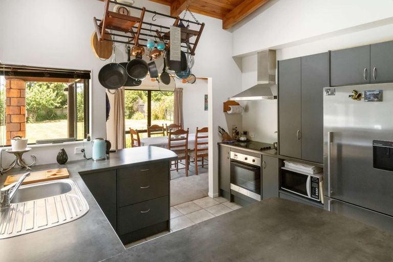 Photo of property in 178 Parawai Road, Ngongotaha, Rotorua, 3010