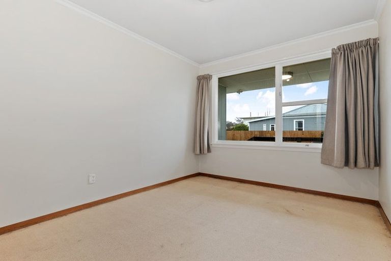 Photo of property in 1/1 Colman Avenue, Sockburn, Christchurch, 8042