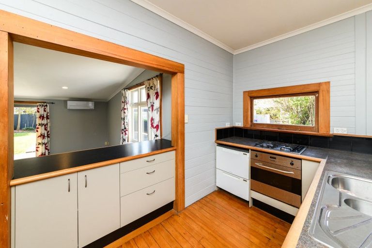 Photo of property in 7 Argyle Avenue, Takaro, Palmerston North, 4410