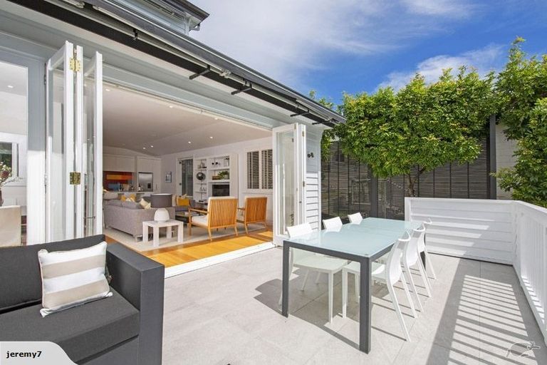 Photo of property in 11 Vine Street, Saint Marys Bay, Auckland, 1011
