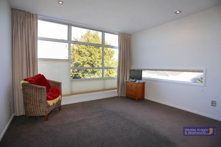 Photo of property in 10 Holly Road, St Albans, Christchurch, 8014