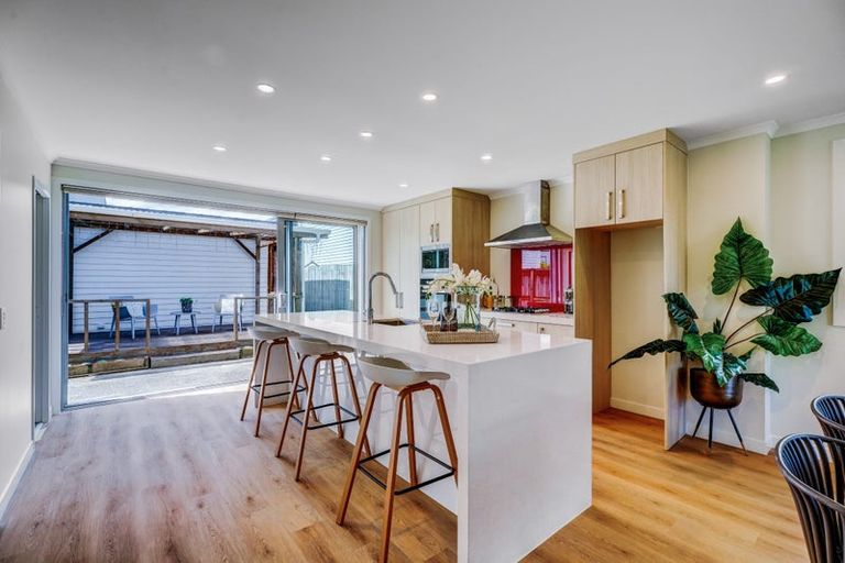 Photo of property in 47 Hollowout Street, Takanini, 2112