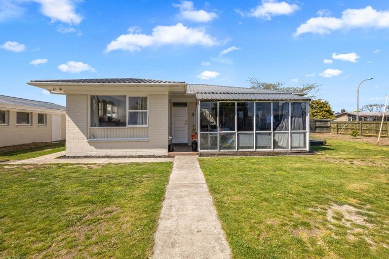 Photo of property in 15 Compton Street, Fenton Park, Rotorua, 3010