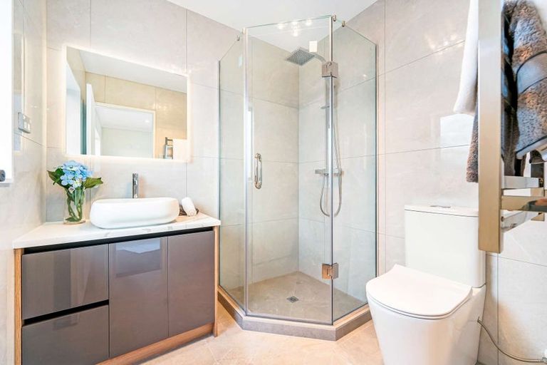 Photo of property in 5 Seagreen Avenue, Rosehill, Papakura, 2113