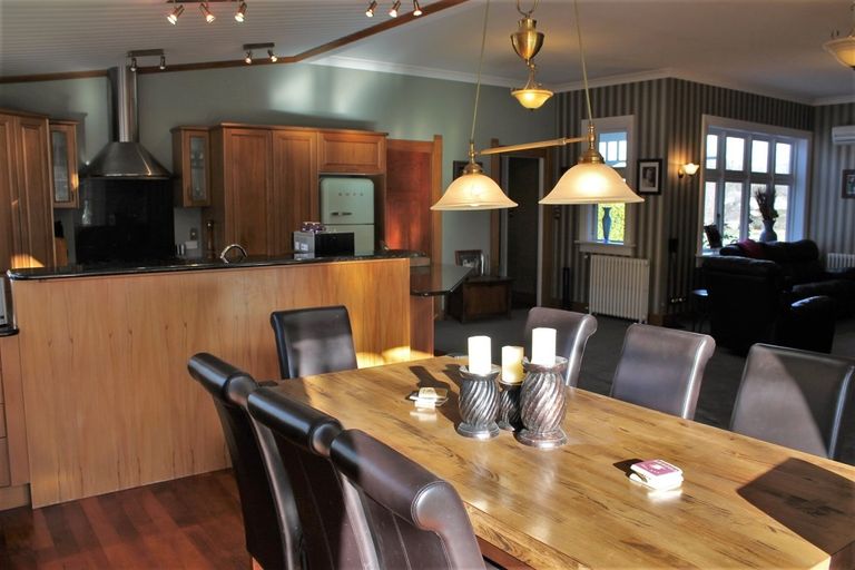 Photo of property in 74 Sunderland Street, Clyde, 9330