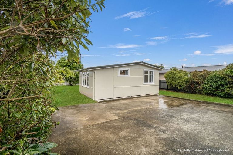 Photo of property in 45 Bamber Street, Castlecliff, Wanganui, 4501