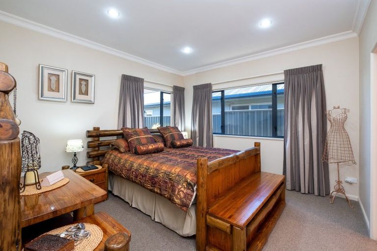 Photo of property in 14 Meissner Road, Havelock North, 4130