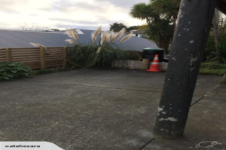 Photo of property in 9 Western View Court, Sunnyvale, Auckland, 0612