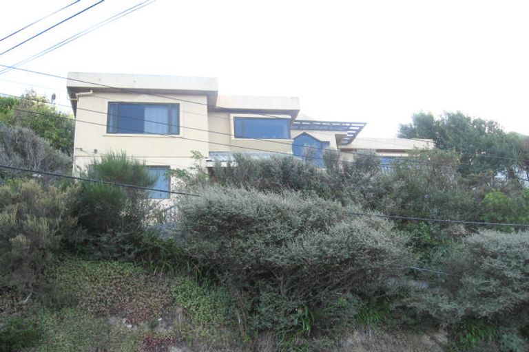 Photo of property in 75 Seatoun Heights Road, Seatoun, Wellington, 6022