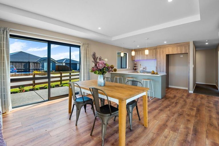 Photo of property in 2 Kotua Street, Woodend, 7610