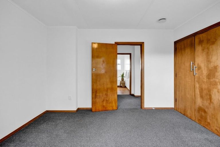 Photo of property in 3a Waimea Street, Westown, New Plymouth, 4310