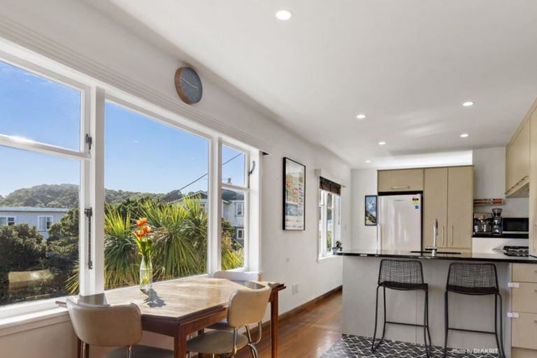 Photo of property in 119 Nevay Road, Miramar, Wellington, 6022