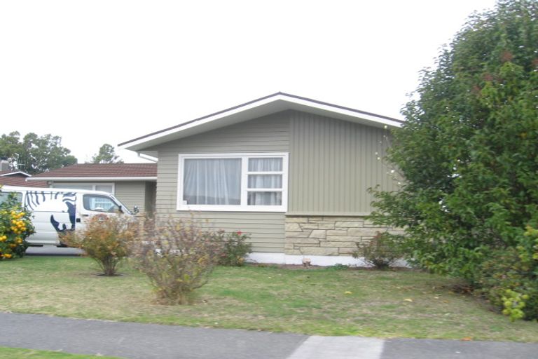 Photo of property in 38 Upham Crescent, Taradale, Napier, 4112