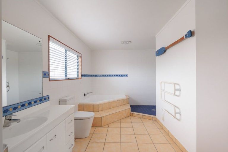 Photo of property in 206b Valley Road, Mount Maunganui, 3116