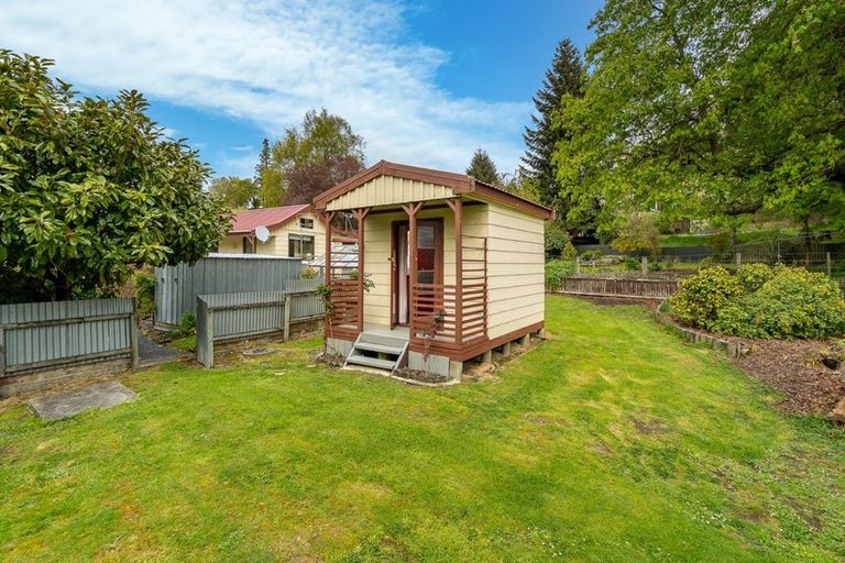 Photo of property in 17 Lismore Street, Lawrence, 9532