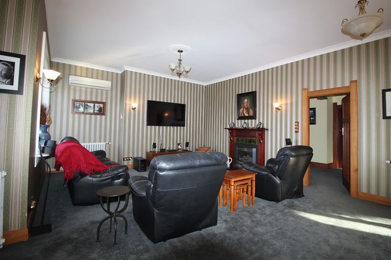 Photo of property in 74 Sunderland Street, Clyde, 9330