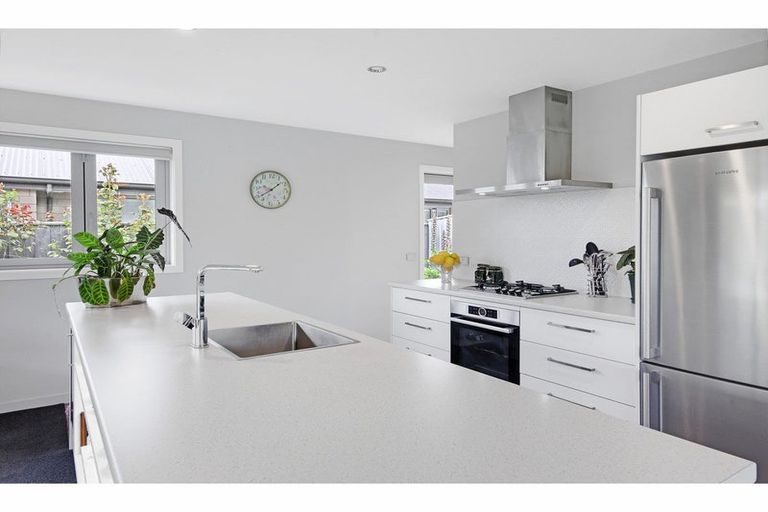 Photo of property in 4 Puaka Street, Pegasus, 7612