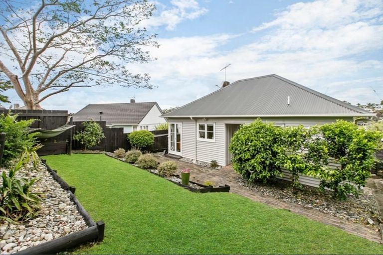 Photo of property in 53 Kurahaupo Street, Orakei, Auckland, 1071