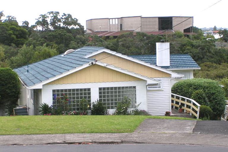 Photo of property in 26 Spencer Terrace, Hauraki, Auckland, 0622
