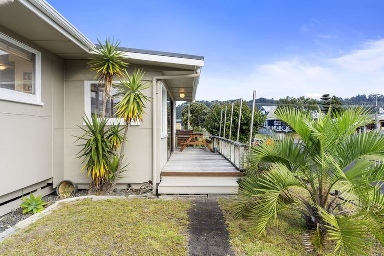 Photo of property in 102 Ruru Street, Whangamata, 3620