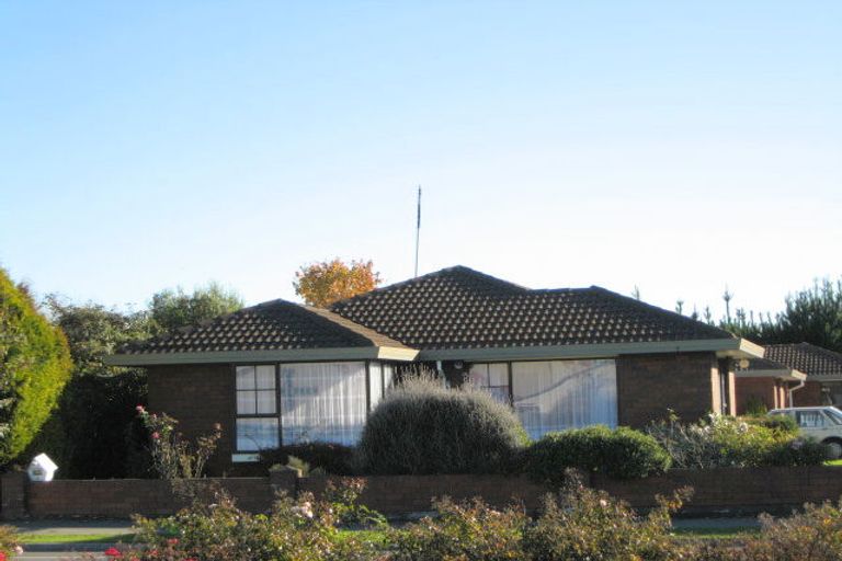 Photo of property in 787a Main North Road, Belfast, Christchurch, 8051