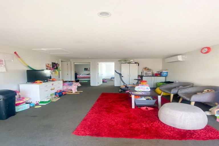 Photo of property in 23 Smith Street, Woolston, Christchurch, 8062