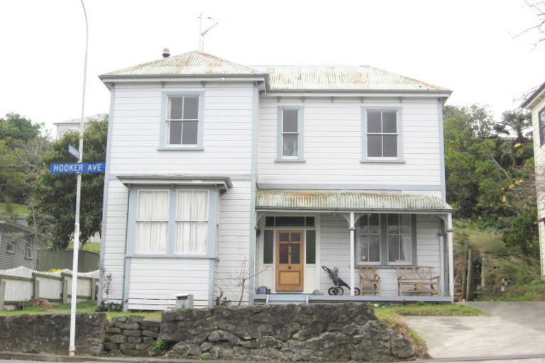 Photo of property in 3 Hooker Avenue, Hospital Hill, Napier, 4110