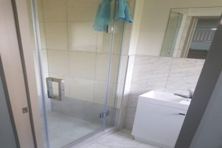 Photo of property in 55a Simpson Road, Ranui, Auckland, 0612