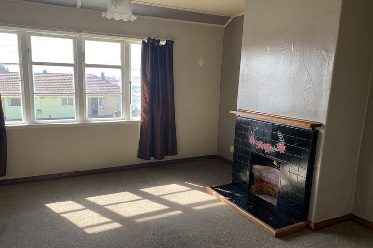 Photo of property in 18 Doyle Street, Bluff, 9814