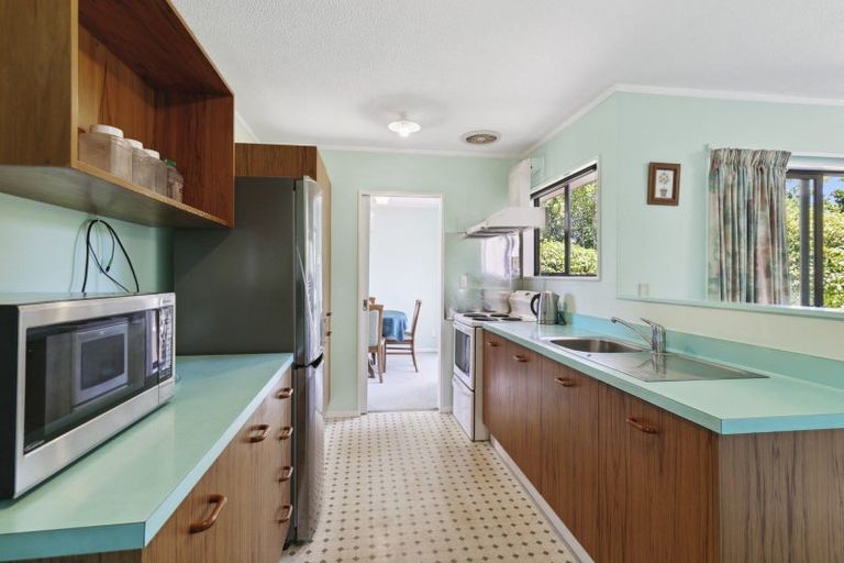 Photo of property in 7 Cathie Place, Karori, Wellington, 6012