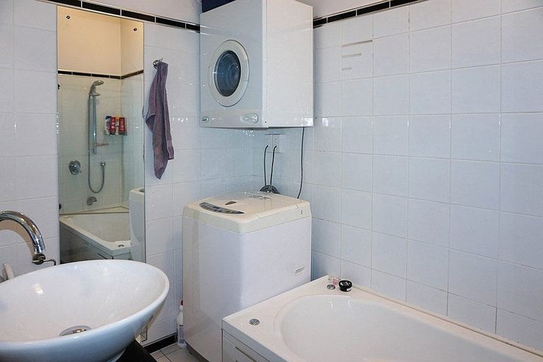 Photo of property in 1/3 View Street, Dunedin Central, Dunedin, 9016