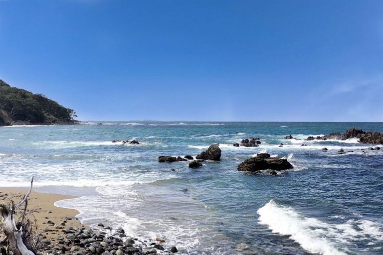 Photo of property in 556 Boat Harbour Road, Whenuakite, Whitianga, 3591