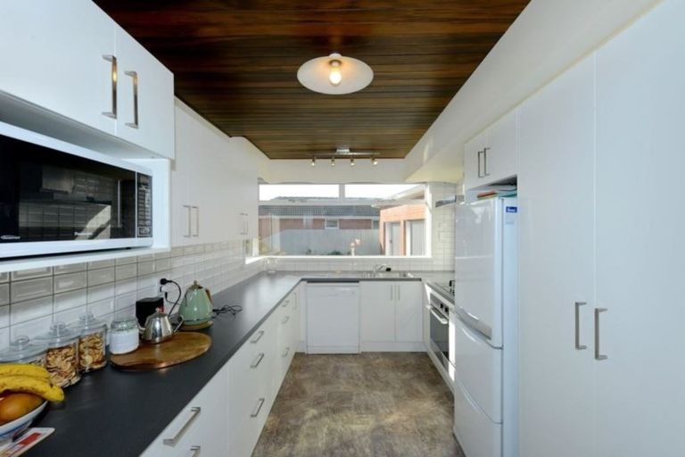 Photo of property in 11 Sugden Street, Spreydon, Christchurch, 8024