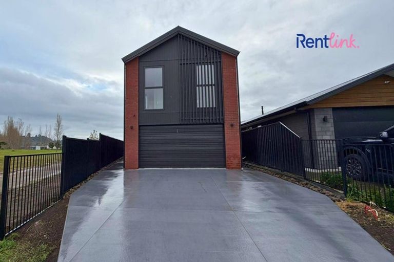 Photo of property in 85 Awataha Crescent, Pyes Pa, Tauranga, 3110