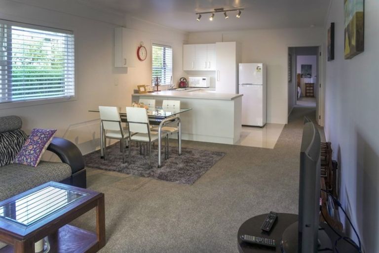 Photo of property in 157 Coronation Road, Hillcrest, Auckland, 0627