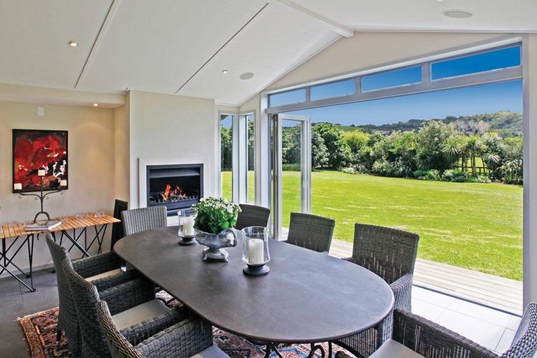 Photo of property in 840 Takatu Road, Tawharanui Peninsula, Warkworth, 0986