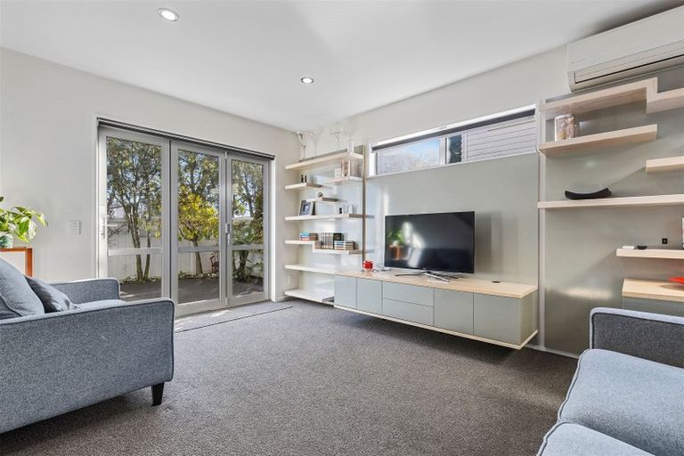 Photo of property in 170a Fitzgerald Avenue, Christchurch Central, Christchurch, 8011