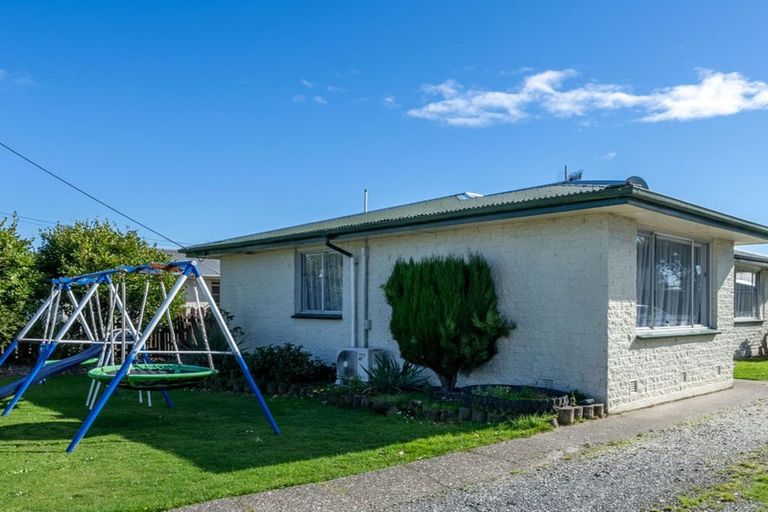 Photo of property in 30 Hyde Street, Clifton, Invercargill, 9812