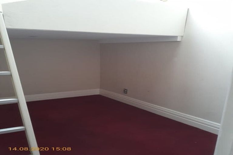 Photo of property in 6-10 Mudges Terrace, Newtown, Wellington, 6021
