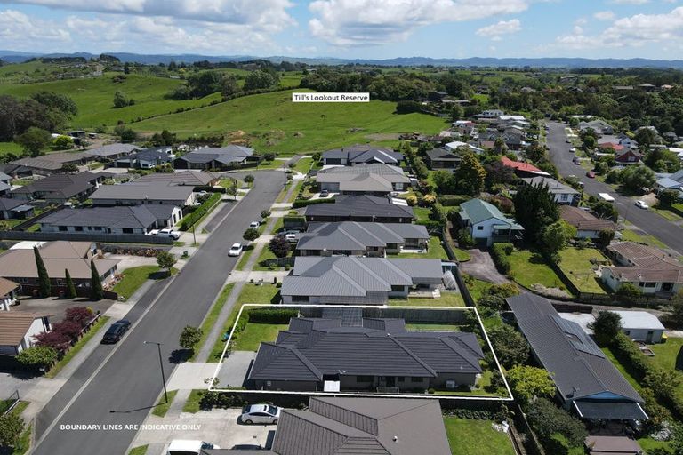 Photo of property in 8 Carlingford Rise, Dinsdale, Hamilton, 3204