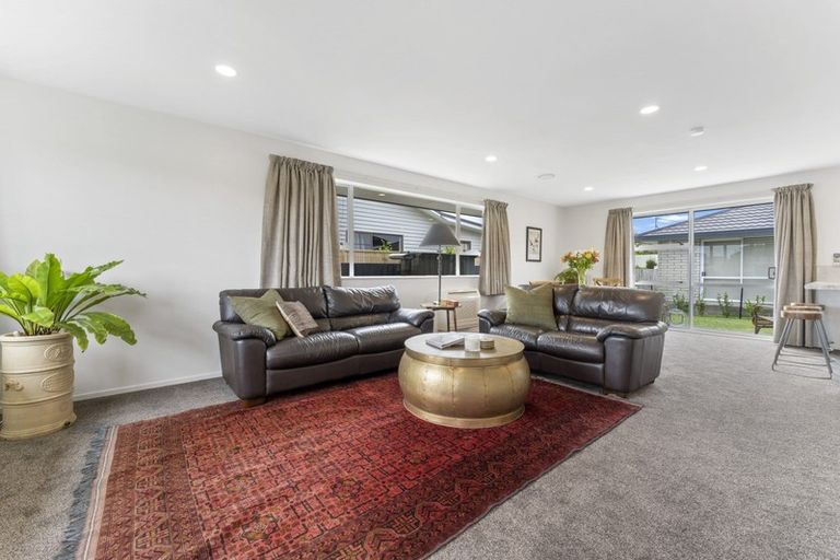 Photo of property in 1/46 Dorset Avenue, Westown, New Plymouth, 4310