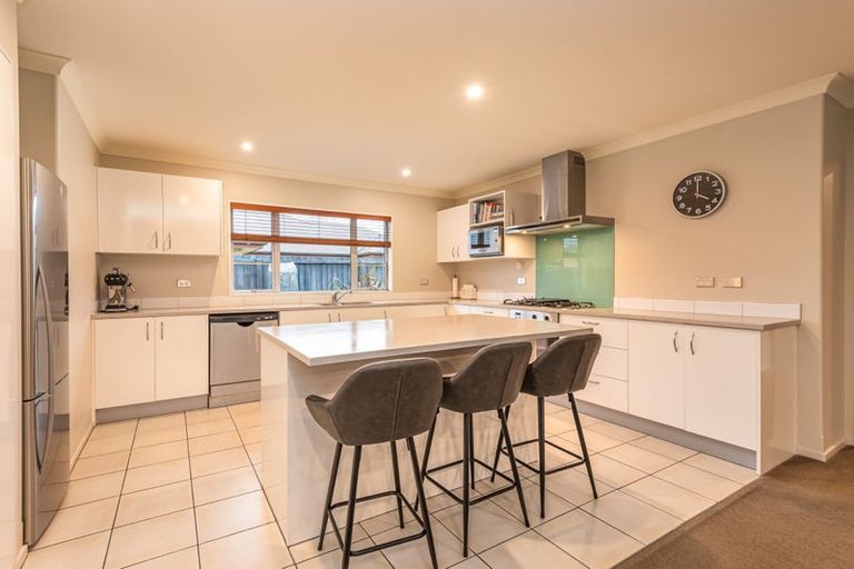 Photo of property in 48 Woodhurst Drive, Casebrook, Christchurch, 8051