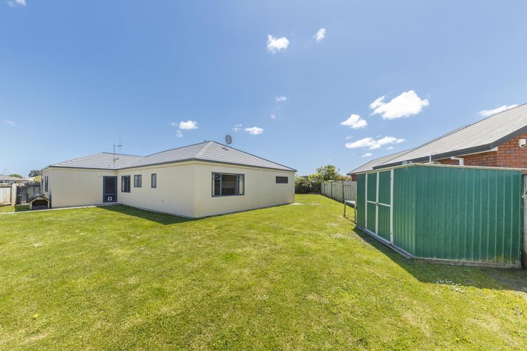 Photo of property in 37 Madison Avenue, Milson, Palmerston North, 4414