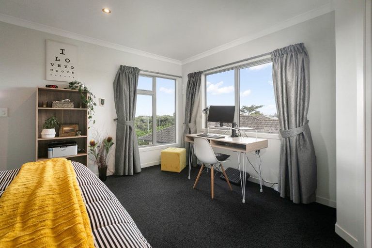 Photo of property in 12 Haden Place, Omokoroa, 3114