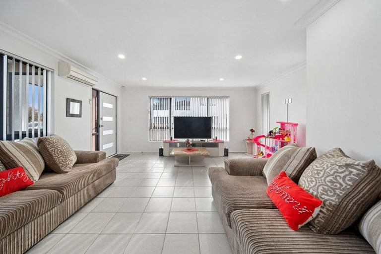 Photo of property in 125 Russell Road, Manurewa, Auckland, 2102