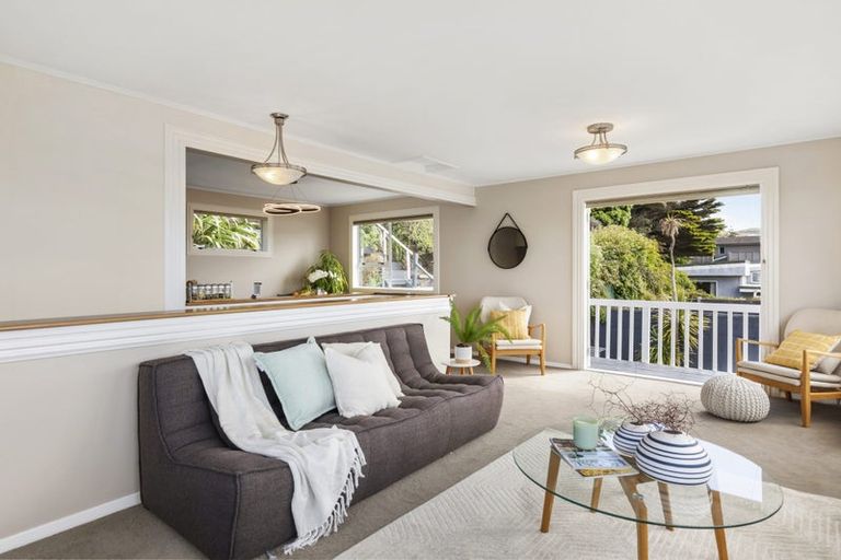 Photo of property in 118 Owhiro Bay Parade, Owhiro Bay, Wellington, 6023