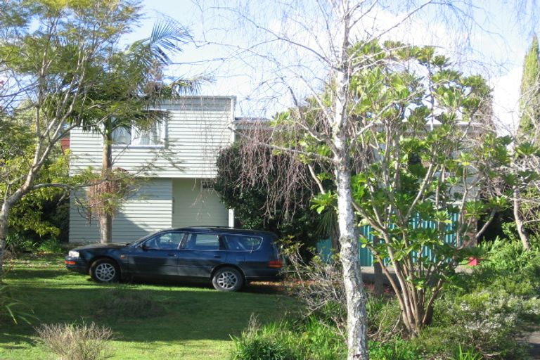 Photo of property in 28 Fairway Drive, Te Kamo, Whangarei, 0112
