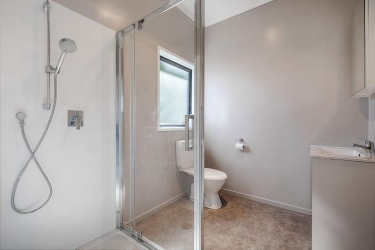 Photo of property in 50 Garton Drive, Massey, Auckland, 0614