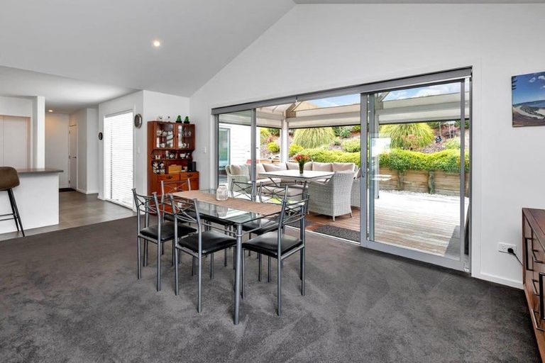 Photo of property in 68 Stace Hopper Drive, One Tree Point, 0118